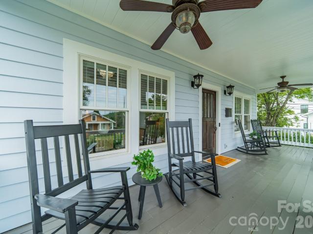 House for sale in Mecklenburg, North Carolina