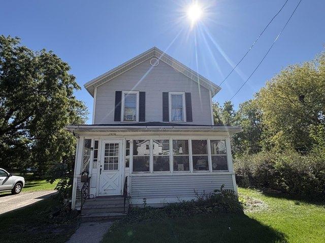 House for sale in Oshkosh, Winnebago County
