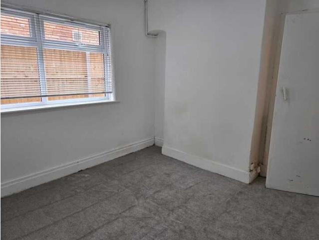 Studio for rent in Hall Green, West Midlands