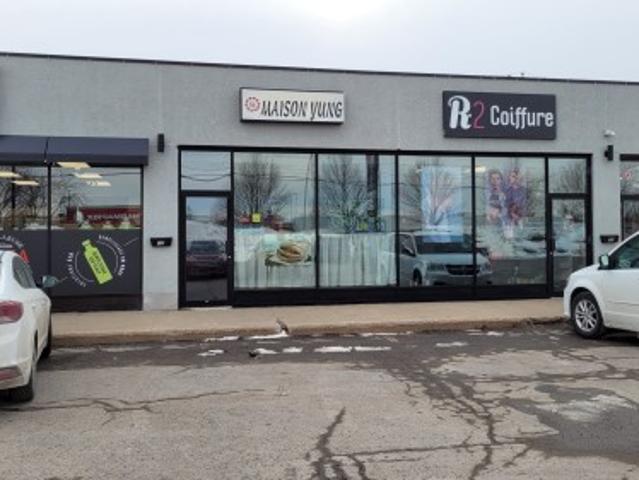 Commercial for sale in Quartier des Moissons, Saint-Eustache