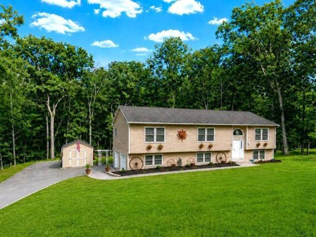 House for sale in Milford, Pennsylvania