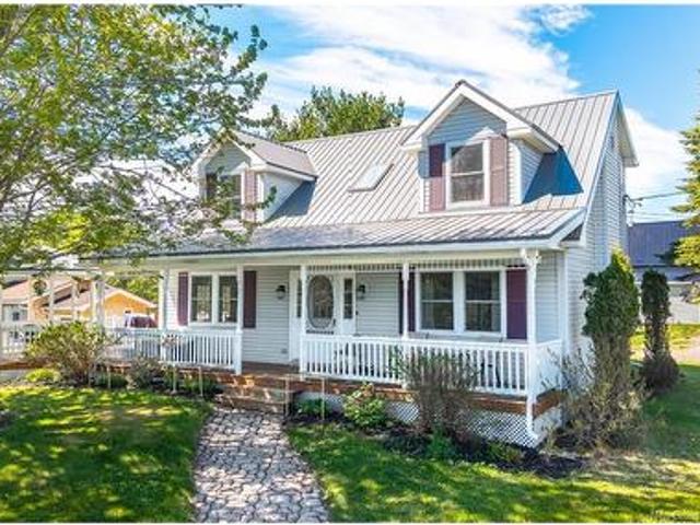 House for sale in Charlotte, New Brunswick