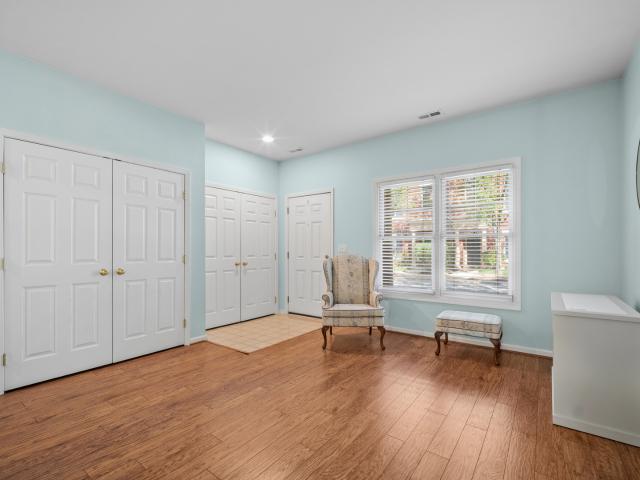 Townhouse for sale in Elgin, Kane County