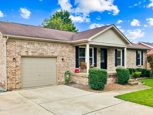 House for sale in Shepherdsville, Kentucky