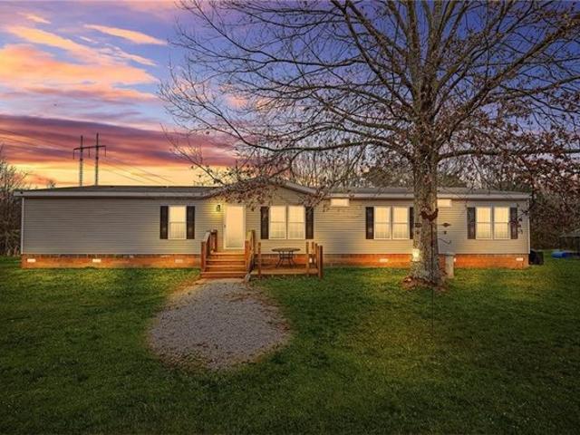 House for sale in Roopville, Georgia