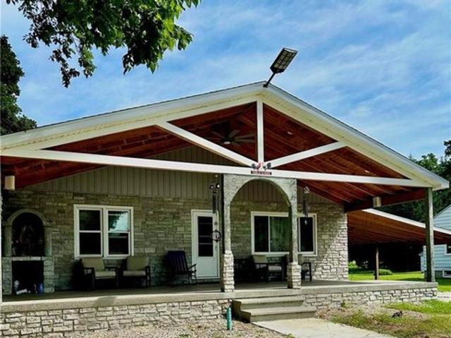 House for sale in Argenta, Illinois