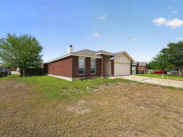 House for sale in Luling, Texas