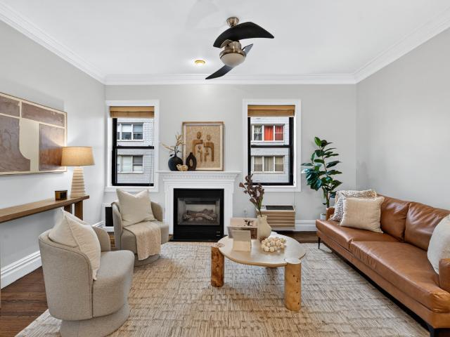 Property for sale in Manhattan Community Board 6, New York