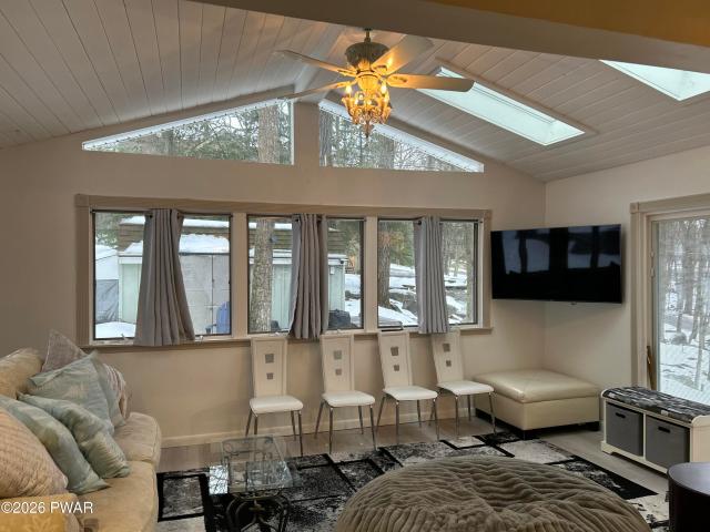 House for sale in Greentown, Pennsylvania