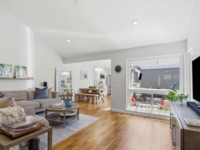 Townhouse for sale in Los Gatos, California