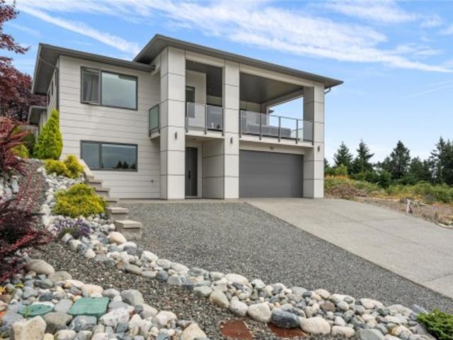 House for sale in Nanaimo, British Columbia