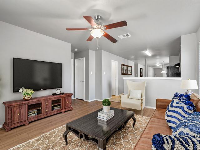 House for sale in Manchaca