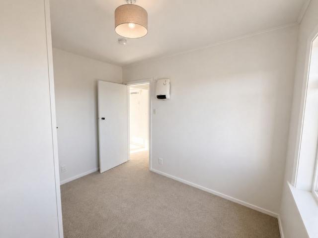 House for rent in Chaslands, Canterbury