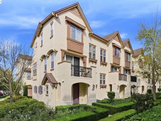Townhouse for sale in Livermore, California