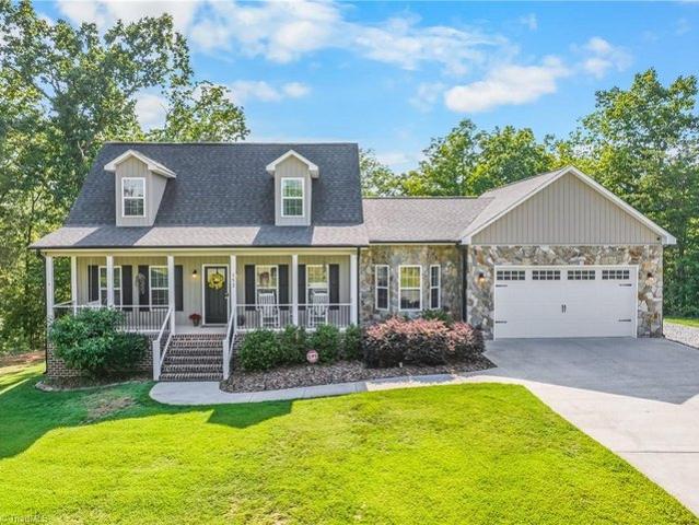 House for sale in Davidson, North Carolina