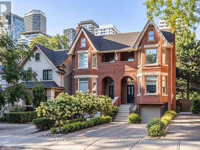 House for sale in Toronto—St. Paul's, Toronto