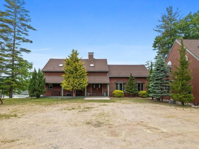 House for sale in Amesbury, Massachusetts