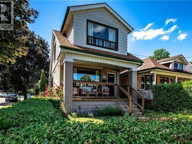 House for sale in Ancaster, Ontario