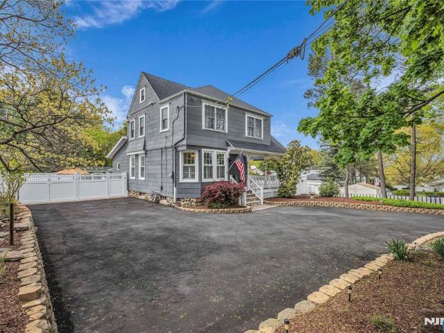 House for sale in Passaic, New Jersey