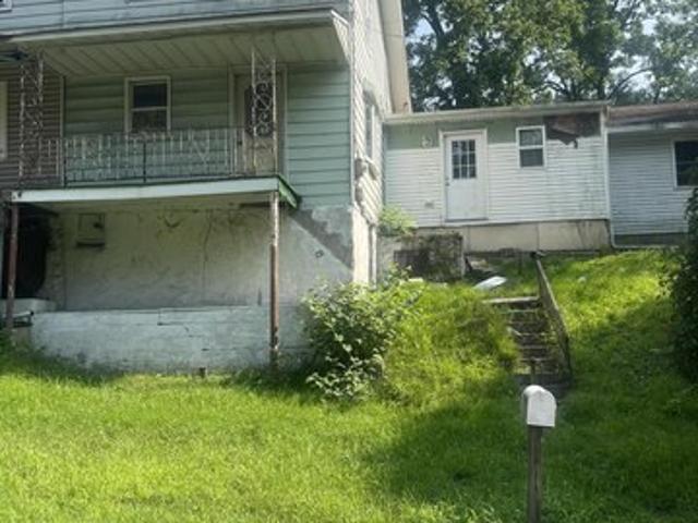 Townhouse for sale in Gilberton, Pennsylvania