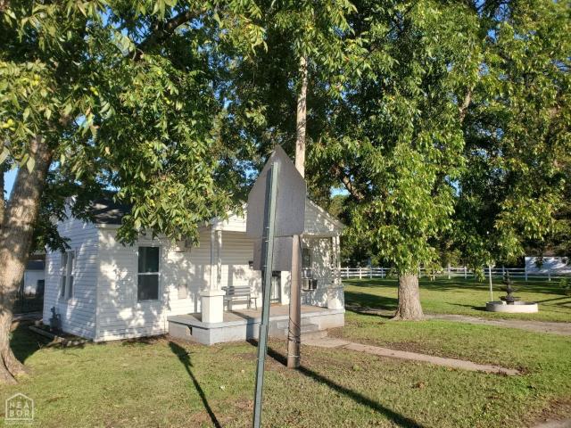 House for sale in Piggott, Clay County