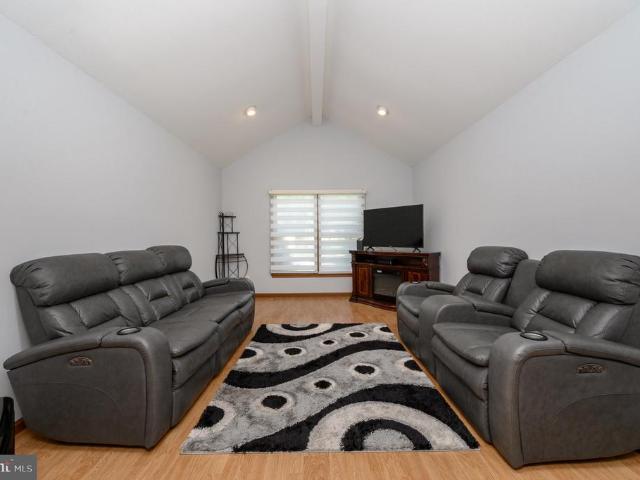 House for sale in Manahawkin, New Jersey