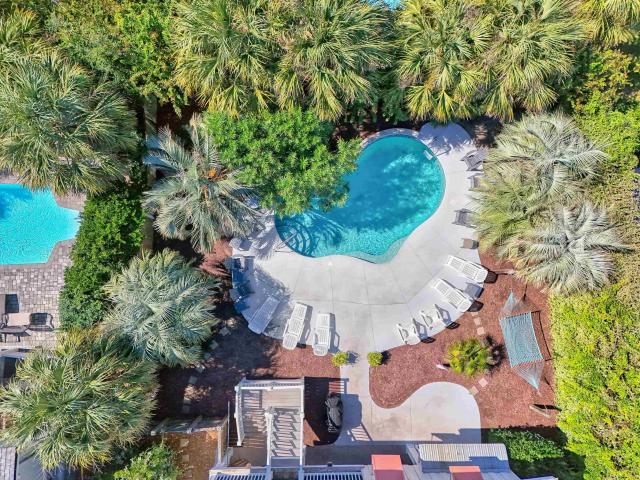House for sale in Inlet Point, Litchfield Beach