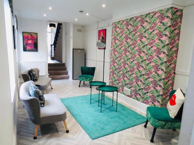 House for rent in Pennycomequick, Mount Wise