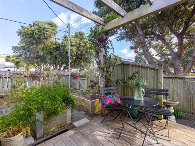 Apartment for sale in Matata, Wellington