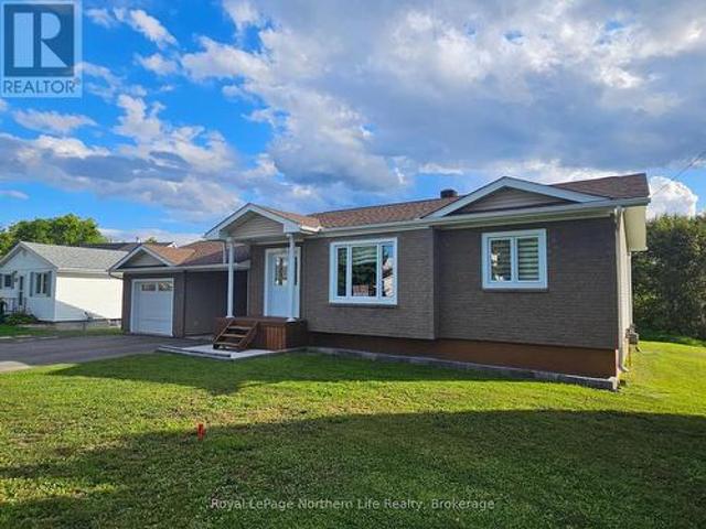 House for sale in Temiskaming Shores, Ontario