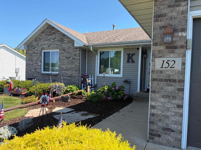 House for sale in Davis Junction, Illinois