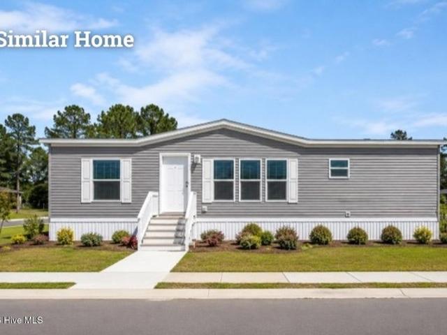 House for sale in Hubert, North Carolina