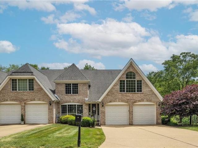 Townhouse for sale in Zelienople, Pennsylvania