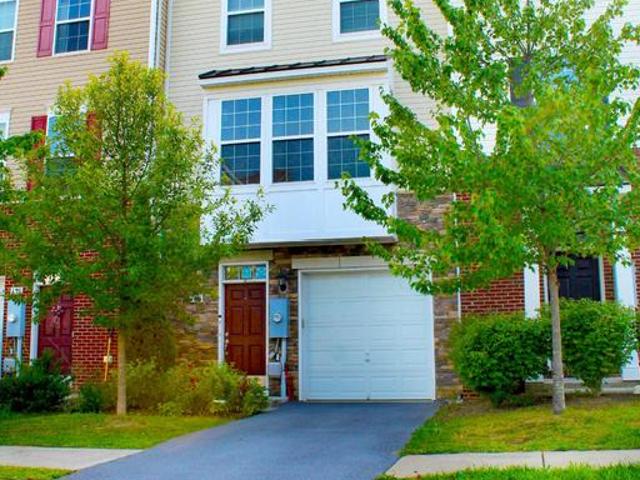 Townhouse for sale in Virginia