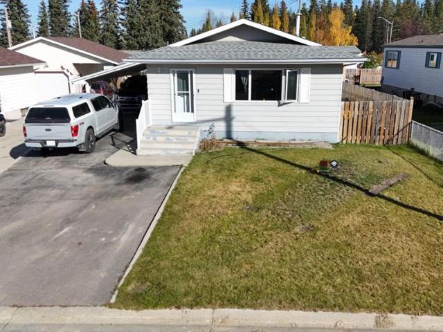 House for sale in Alberta