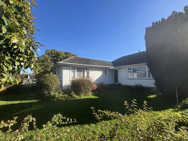 House for rent in Chaslands, Canterbury