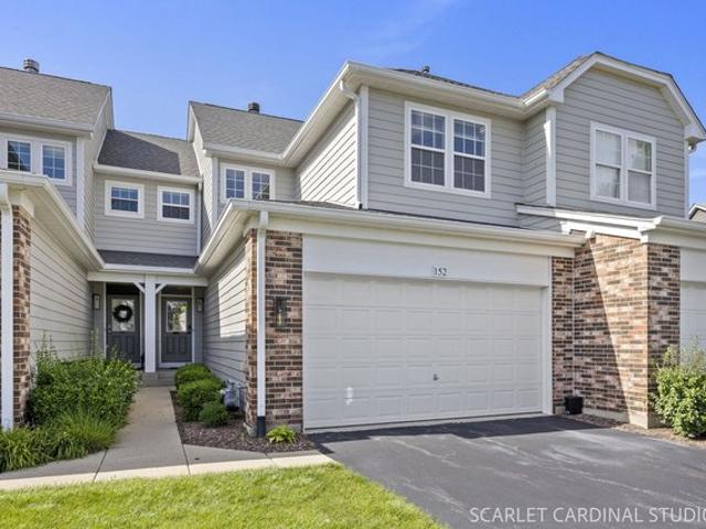 Townhouse for sale in Glen Ellyn, DuPage County