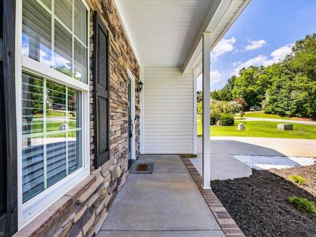 House for sale in Stokesdale, North Carolina