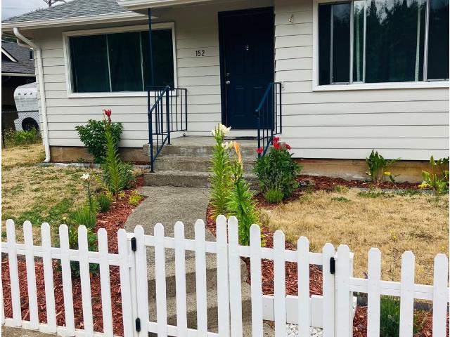 House for sale in Oregonia