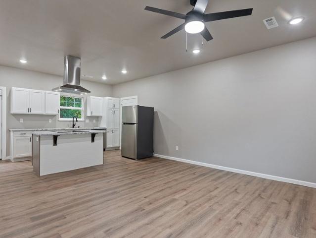 Property for rent in Ark