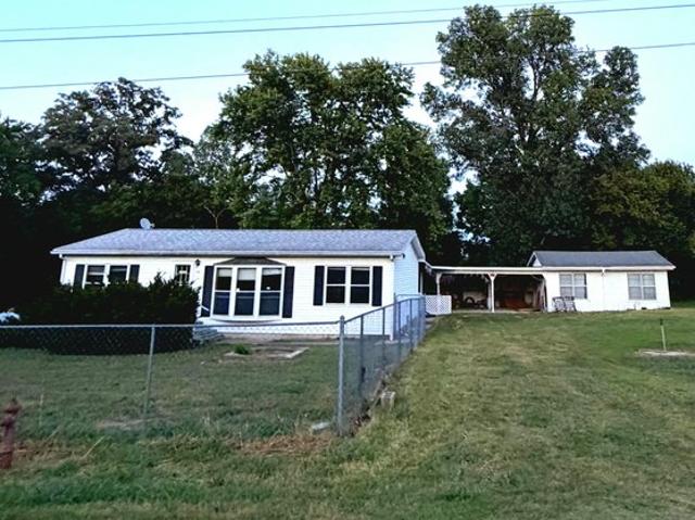 House for sale in Powersite, Missouri