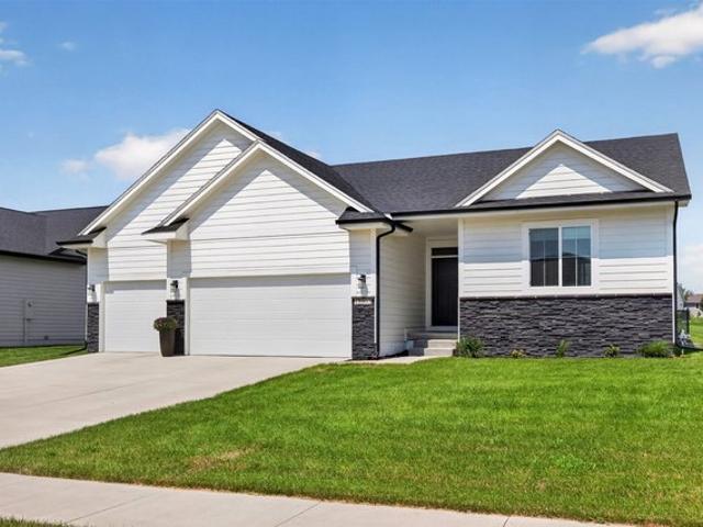 House for sale in Urbandale, Iowa