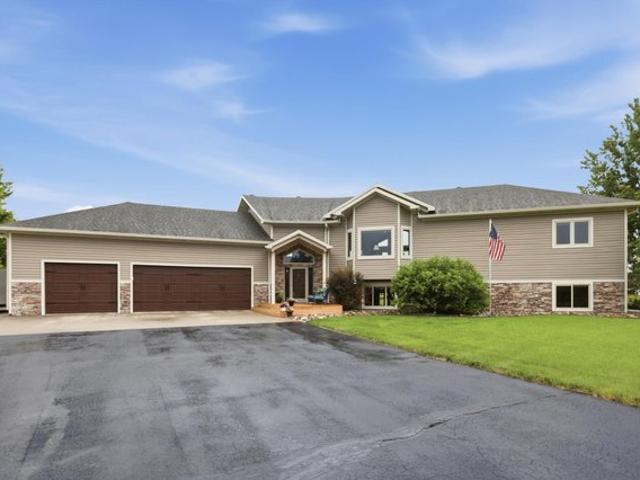 House for sale in Becker, Minnesota