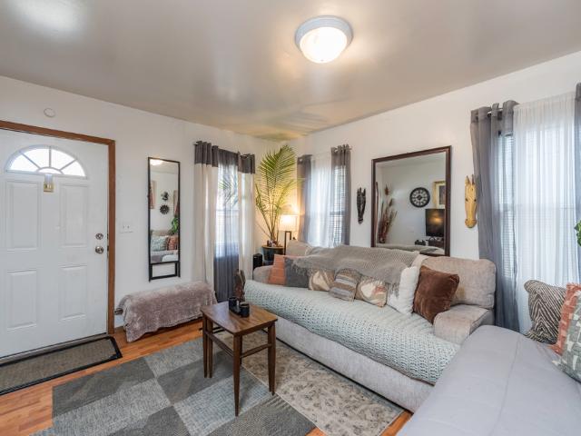 House for sale in Great Lakes, Illinois