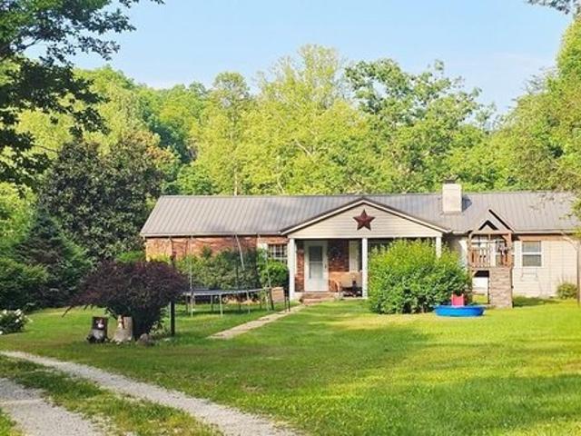 House for sale in Louisa, Kentucky