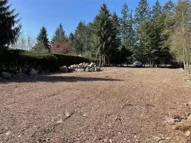 House for sale in Nanoose Bay