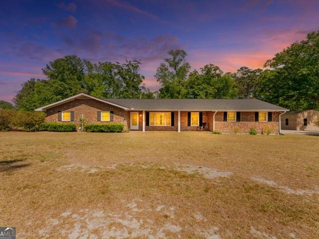 House for sale in Ellabell, Georgia