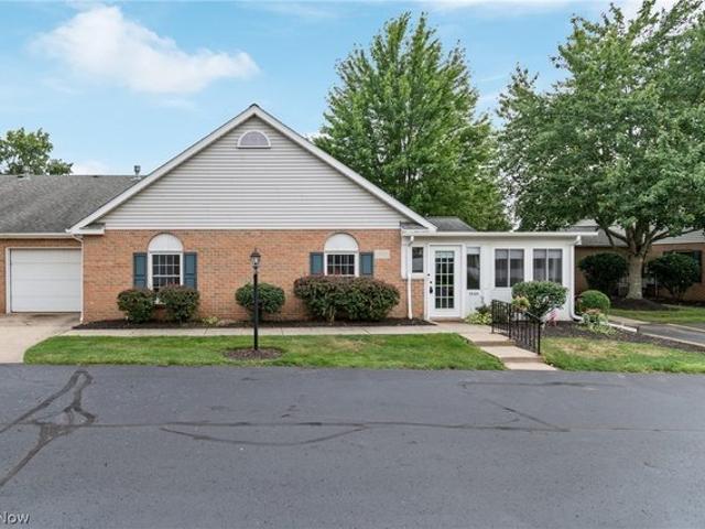 Condo for sale in Uniontown, Ohio