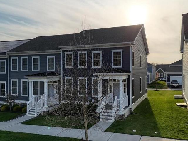 Townhouse for sale in Middletown