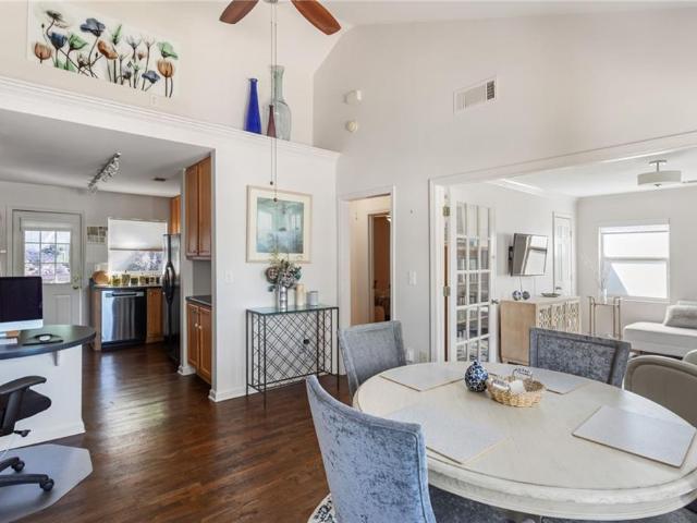 Condo for sale in Atlanta, Georgia